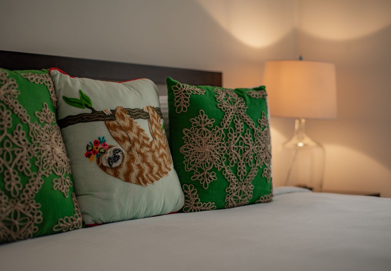 Residencial en Cabo Velas - Adults Only 1BR Condo | Roble Sabana | Reserva Conchal Golf Resort