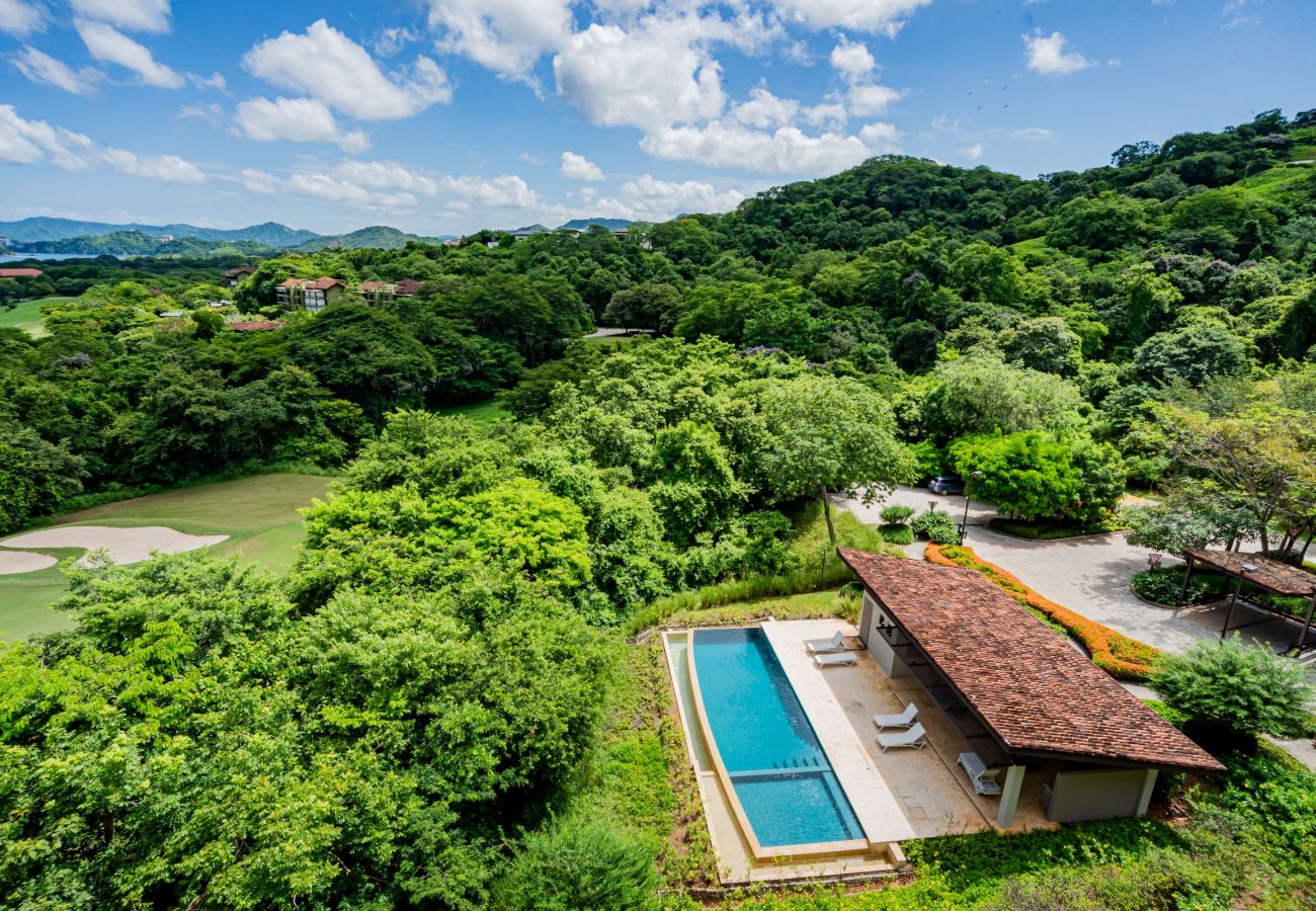Residencial en Cabo Velas - Adults Only 1BR Condo | Roble Sabana | Reserva Conchal Golf Resort