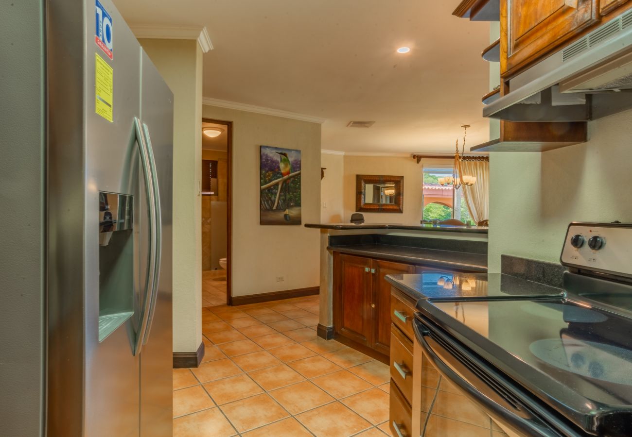 Residencial en Cabo Velas - Tropical 2BR Condo w/ Partial Ocean View | Bougainvillea | Reserva Conchal