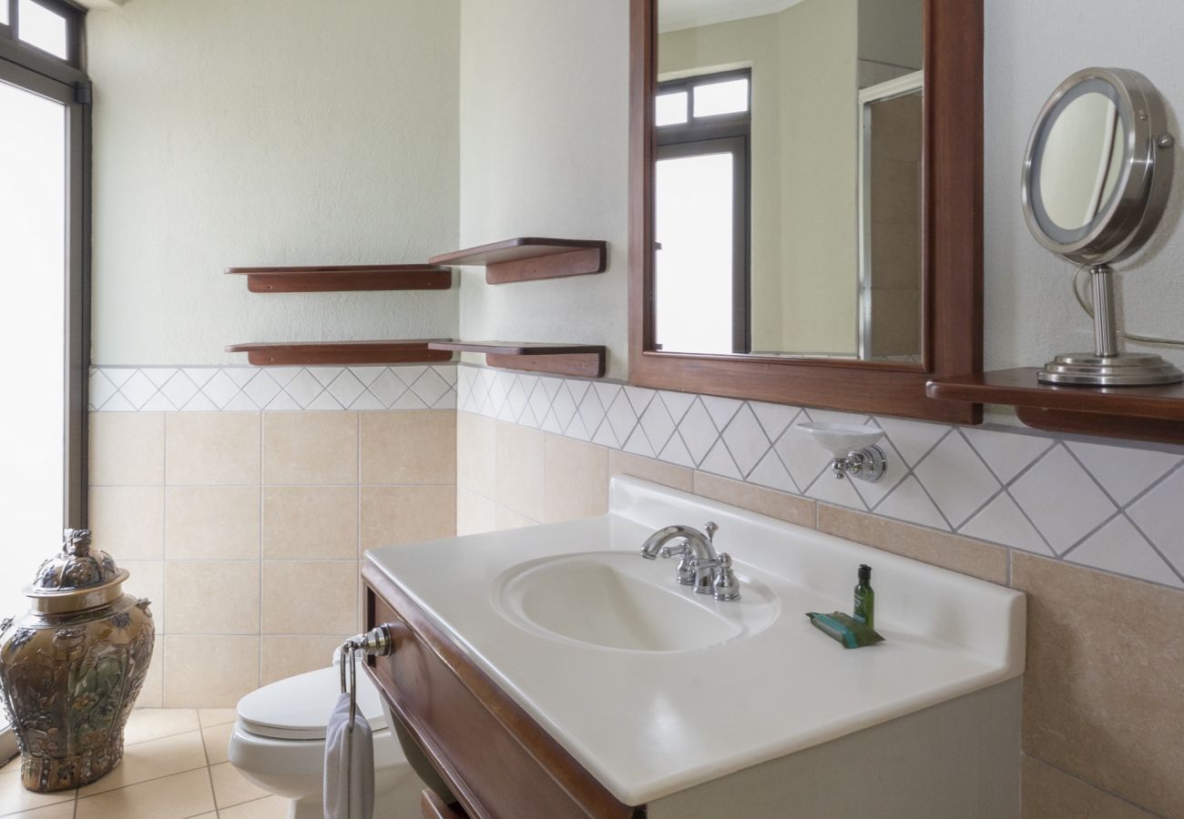 Apartamento en Cabo Velas - Luxury 3BR Condo w/ Partial Ocean View | Bougainvillea | Reserva Conchal