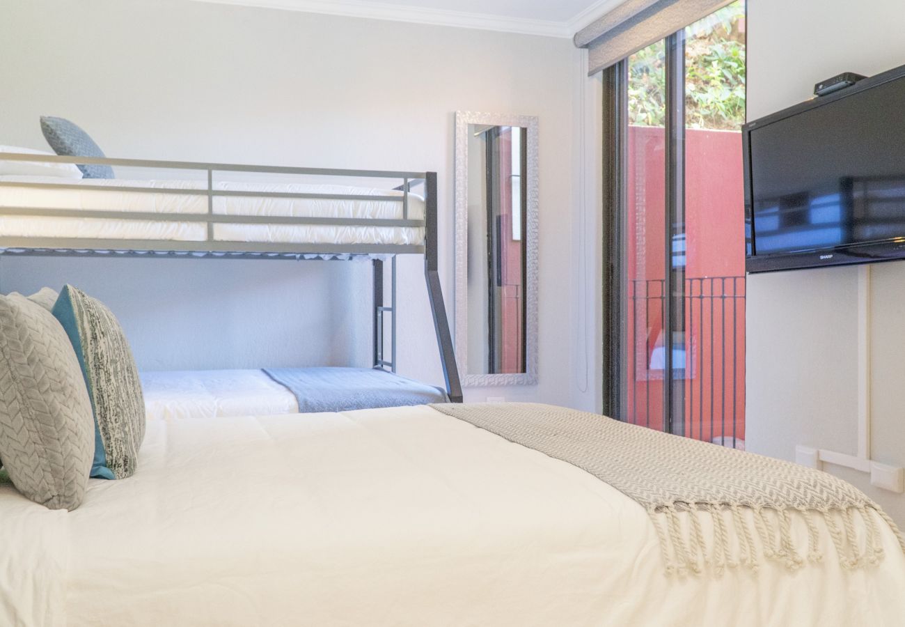Residencial en Cabo Velas - Bright 2BR Condo w/ Partial Ocean View | Bougainvillea | Reserva Conchal