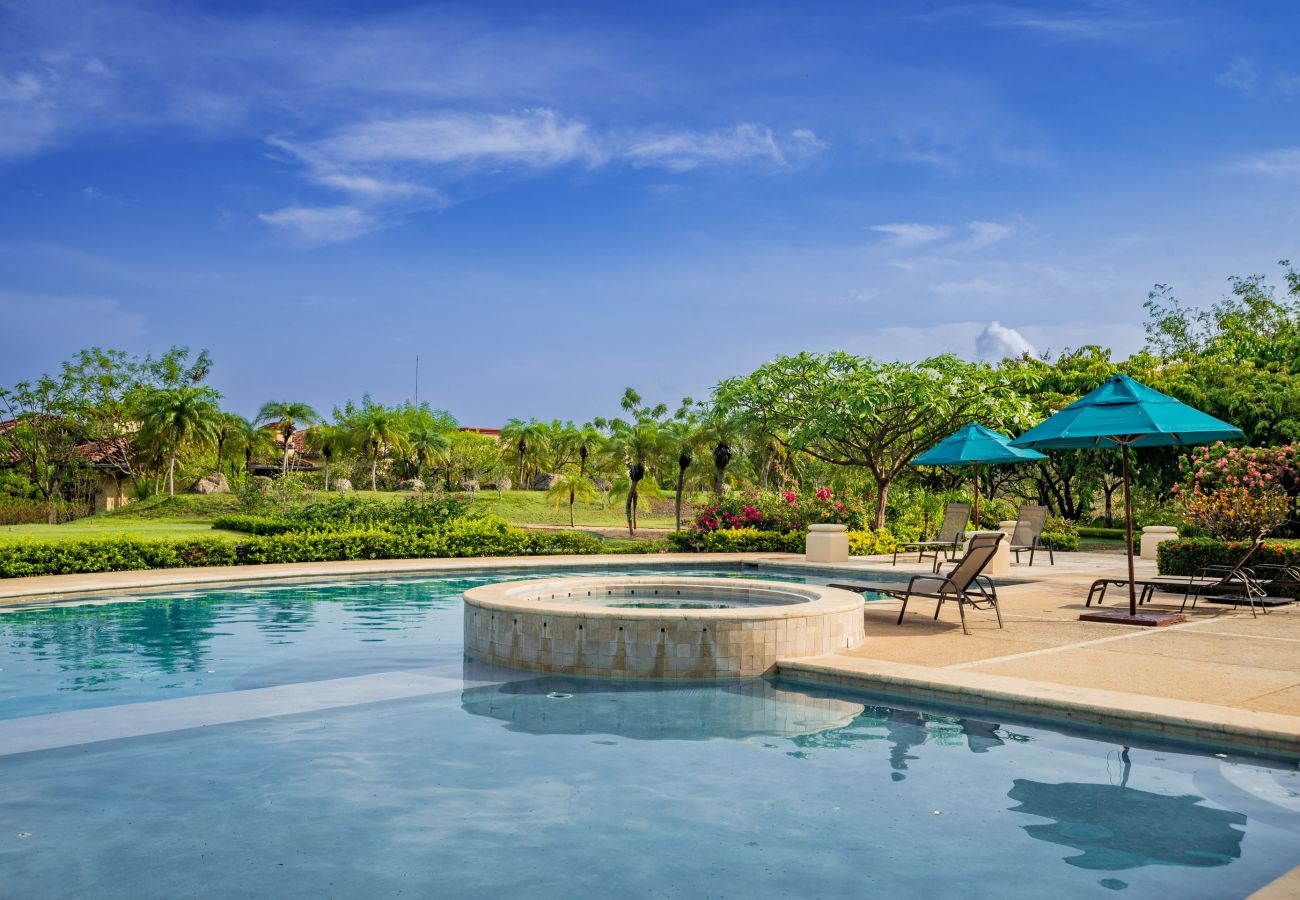 Residencial en Cabo Velas - Luxurious 3BR Ocean-View Condo | Malinche | Reserva Conchal