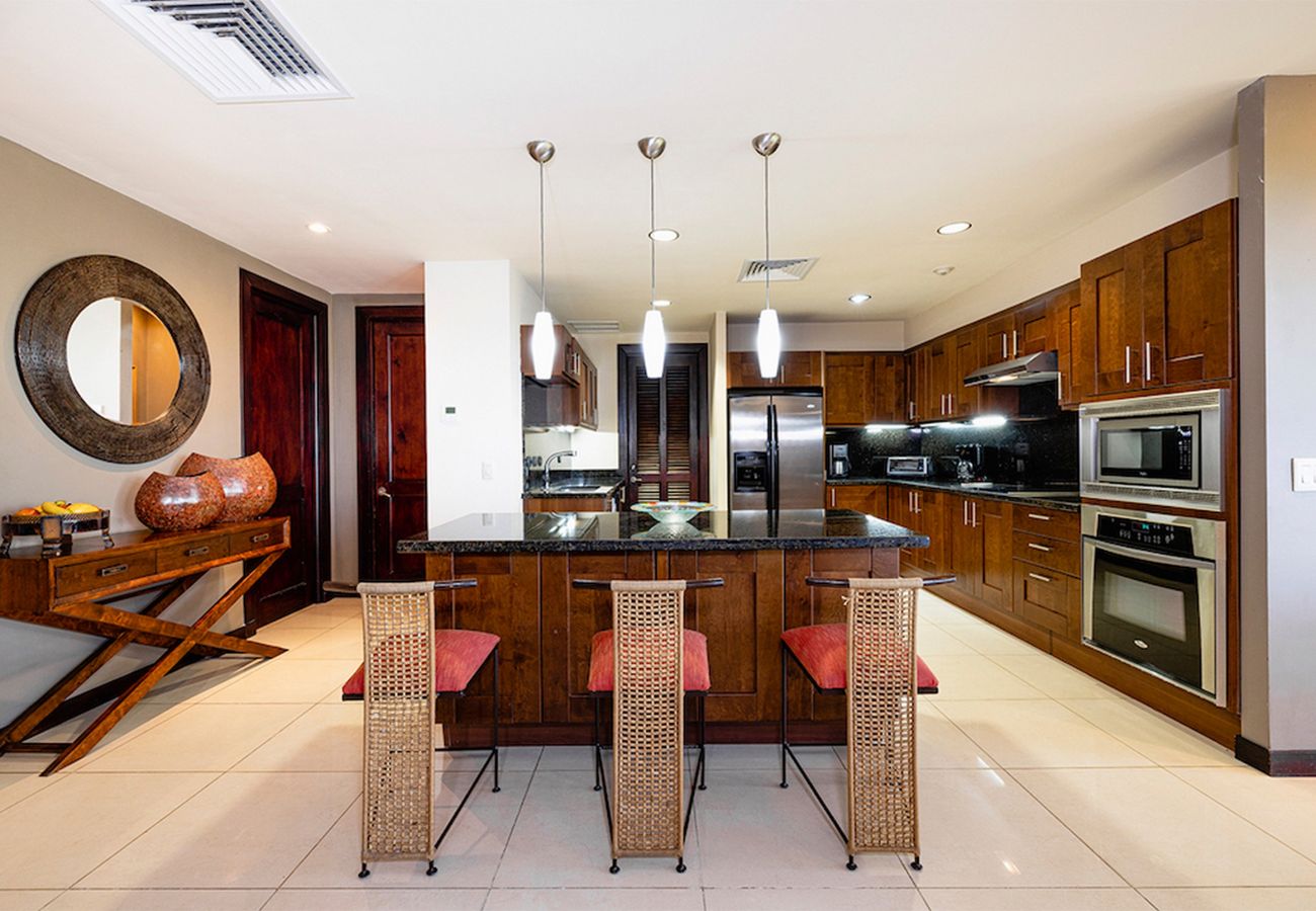 Residencial en Cabo Velas - Spacious condo with large ocean view terrace | Carao | Reserva Conchal Golf Resort