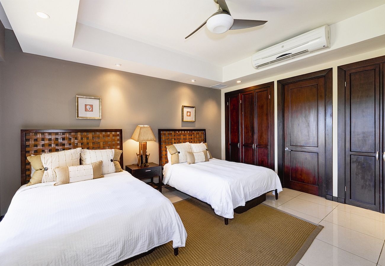 Residencial en Cabo Velas - Spacious condo with large ocean view terrace | Carao | Reserva Conchal Golf Resort