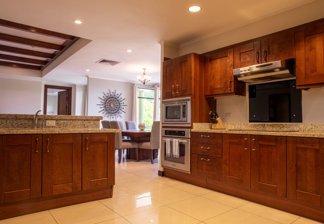 Residencial en Cabo Velas - Adults Only 3BR Condo w/ Partial Ocean View | Carao | Reserva Conchal