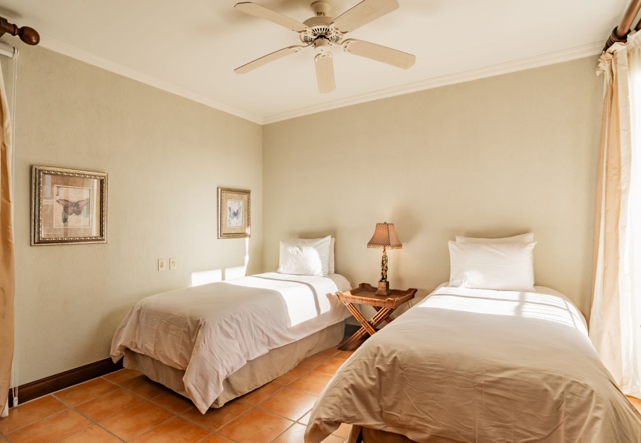 Residencial en Cabo Velas - Serene 3BR Condo | Bougainvillea | Reserva Conchal Golf Resort