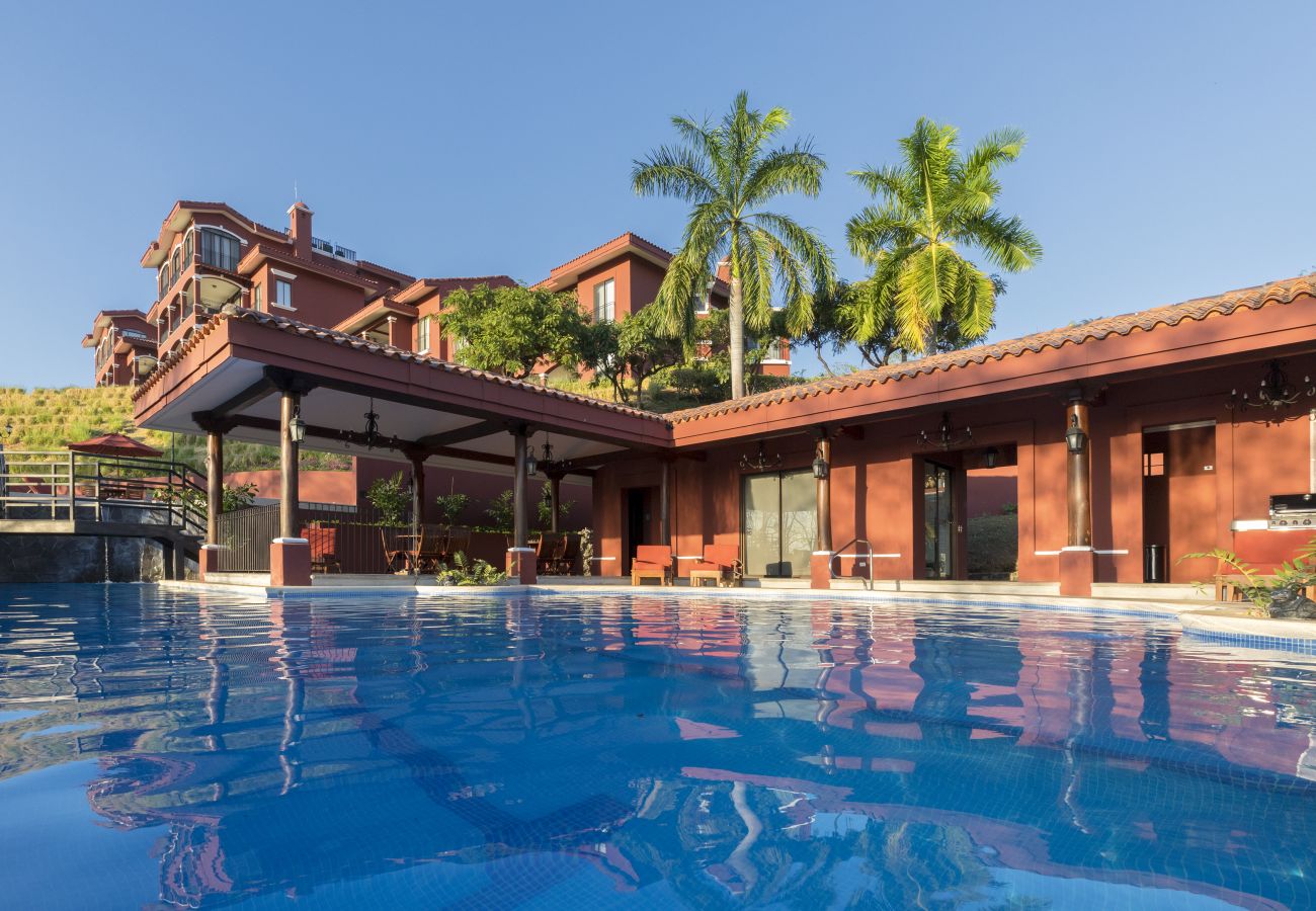 Residencial en Cabo Velas - Serene 3BR Condo | Bougainvillea | Reserva Conchal Golf Resort