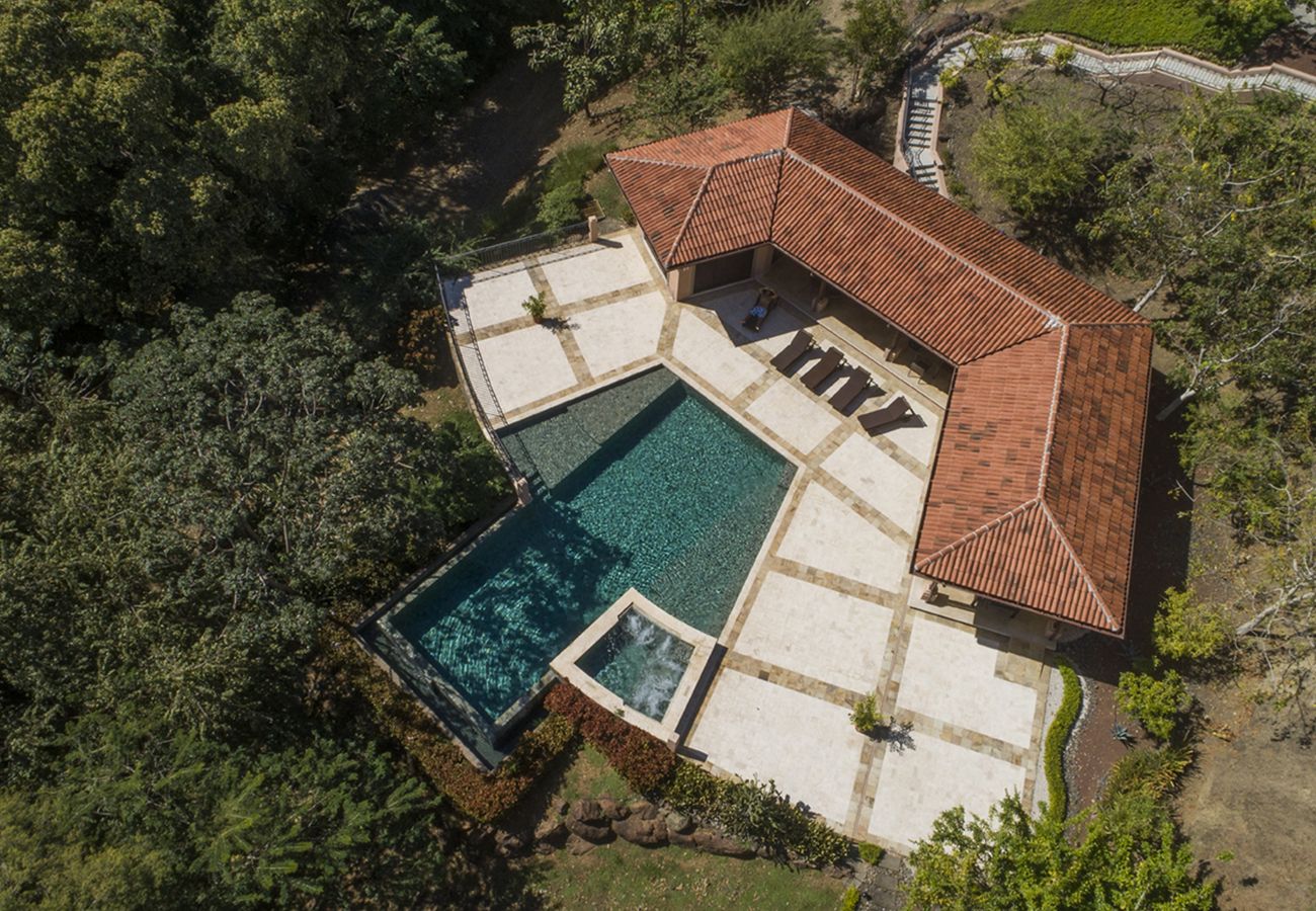 Condominium in Cabo Velas - Spacious 2BR Condo w/ Ocean Glimpse | Jobo | Reserva Conchal Golf Resort
