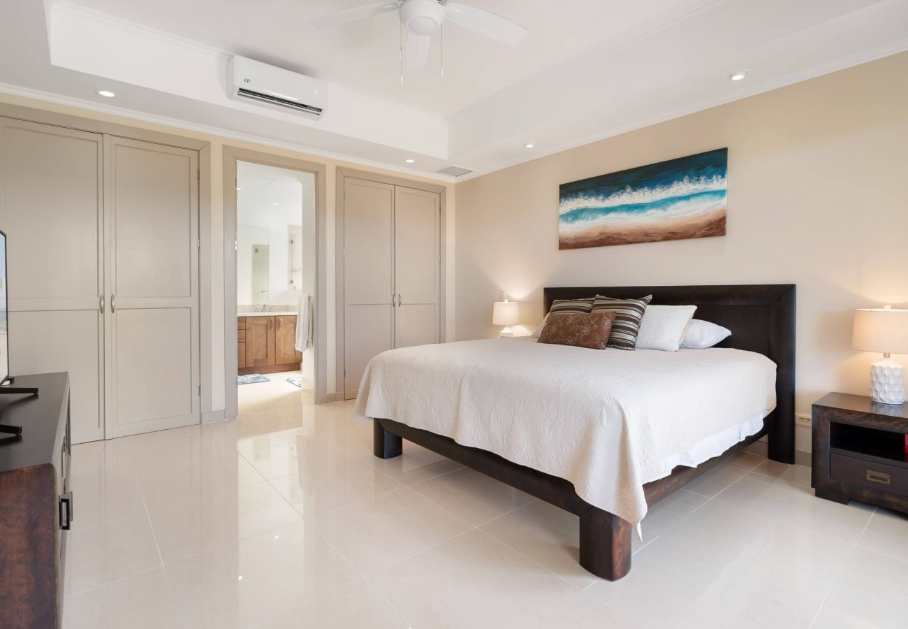 Condominium in Cabo Velas - Stunning Spacious Luxury Condo | 5-Star Reserva Conchal - Carao
