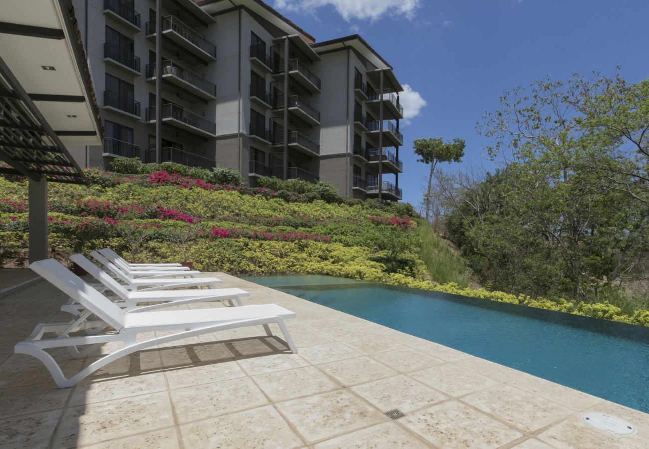 Condominium in Cabo Velas - Spacious 2BR Condo w/ Partial Ocean View | Roble Sabana | Reserva Conchal