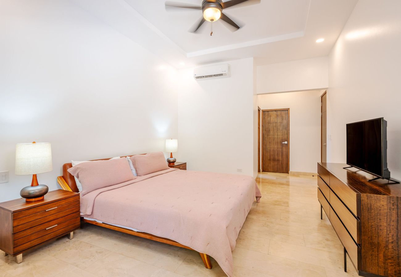 Villa in Cabo Velas - Private Pool Luxury Modern House + Free Golf Cart | Llama del Bosque |Reserva Conchal Golf Resort
