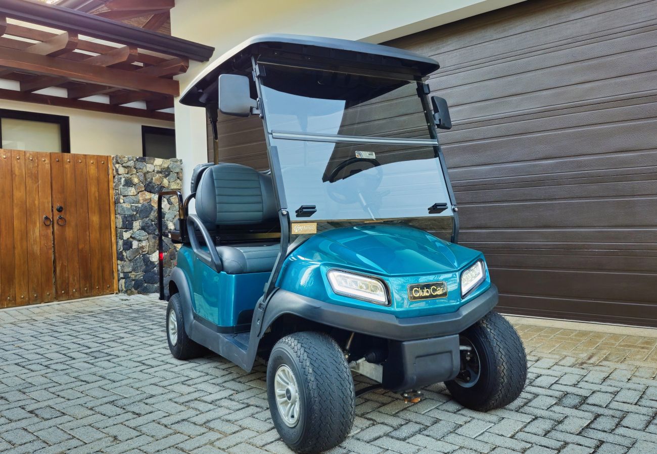 Villa in Cabo Velas - Private Pool Luxury Modern House + Free Golf Cart | Llama del Bosque |Reserva Conchal Golf Resort